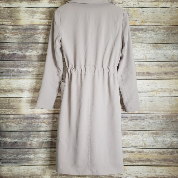 Eliane Rose lightweight Oatmeal color trench coat - Picture 2 of 4